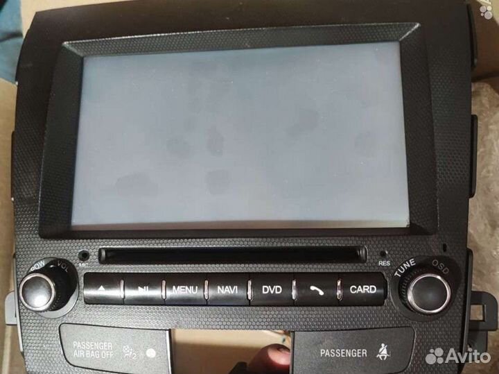 Штатная магнитола на Mitsubishi Outlander XL