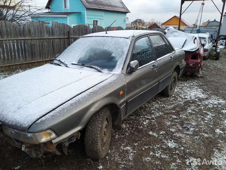 Mitsubishi Galant E32 1990г 4G37 GU