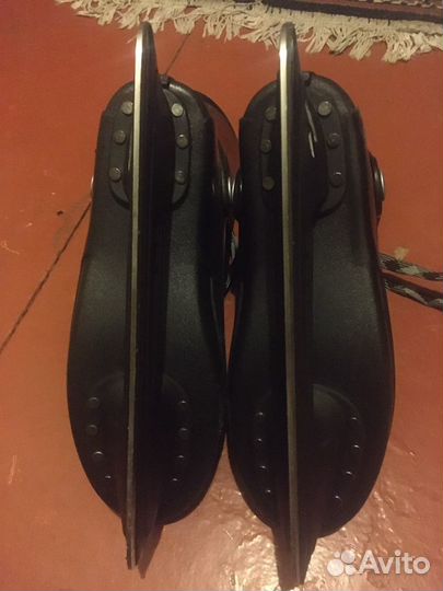 Коньки хоккейные Leader