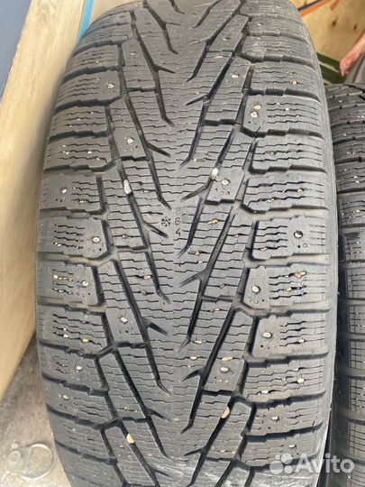 Nokian Tyres Hakkapeliitta 8 SUV 265/60 R18 103R