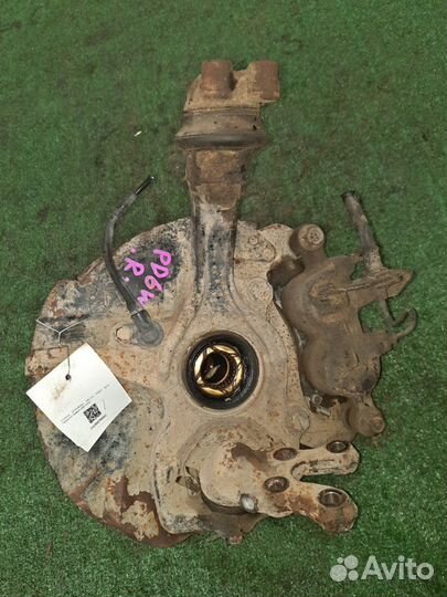 Ступица mitsubishi delica PD6W 6G72 4WD контрактна