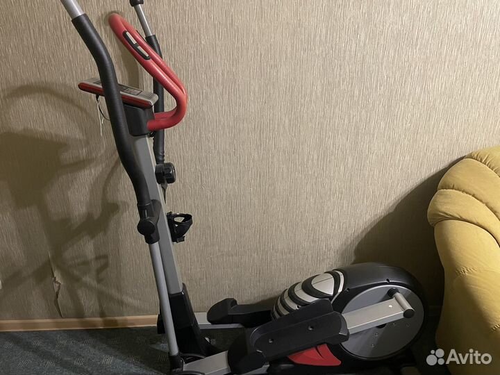 Эллиптический тренажер