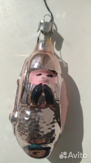 Елочная игрушка бусы