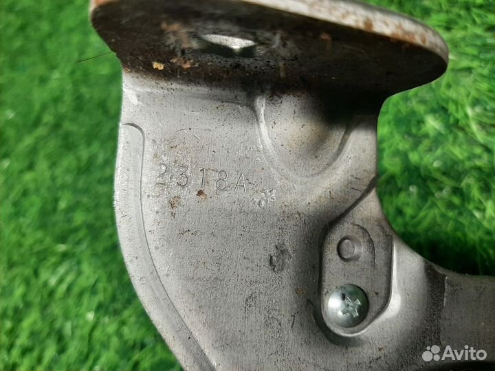 В наличии: Ручник на Nissan Altima 3