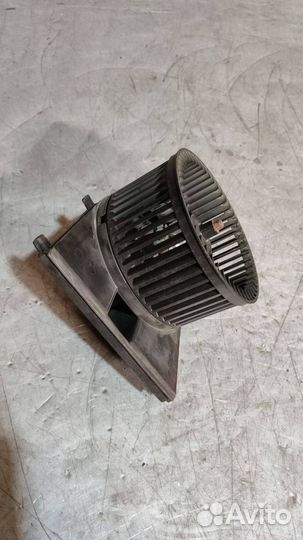 Моторчик печки seat Toledo 2 2003 1J1819021B