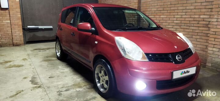 Nissan Note 1.4 МТ, 2008, 275 000 км
