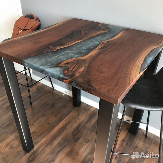 Стол обеденный лофт