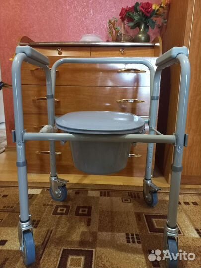 Кресло туалет новое для инвалидов