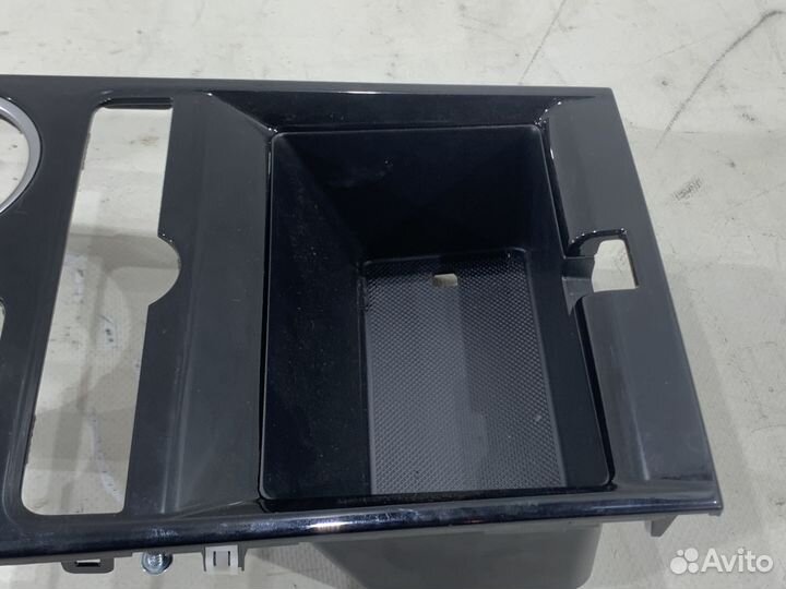 Декоративная накладка центральной консоли KIA K5