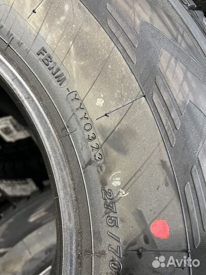 Yokohama Geolandar I/T G075 275/70 R16 114Q