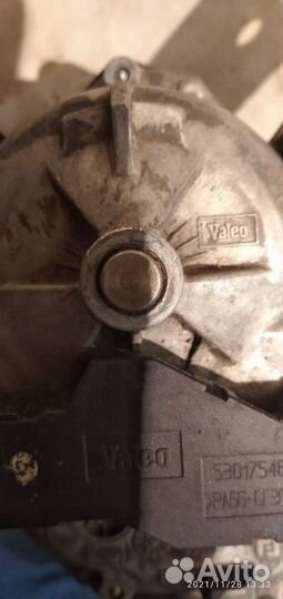 Моторчик стеклоочистителя Опель 