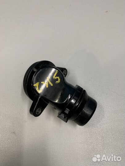 Фланец системы охлаждения Skoda Octavia A5