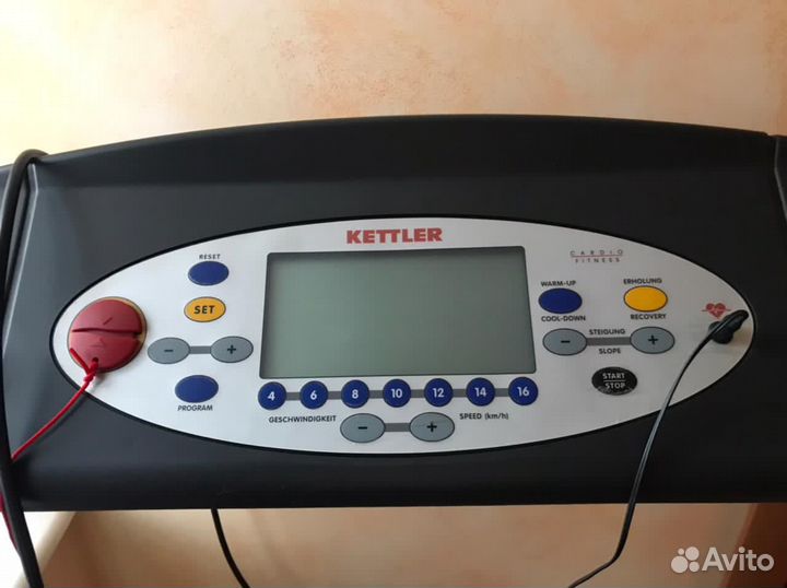 Продаю беговую дорожку kettler