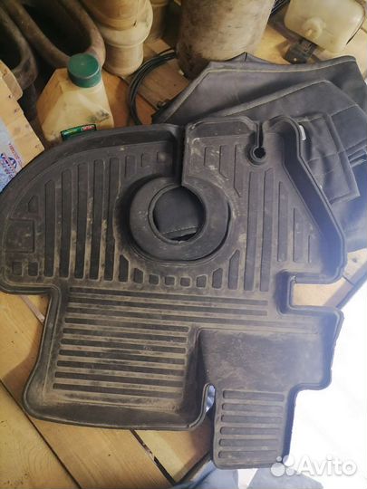 Автомобильные коврики резиновые на УАЗ буханка