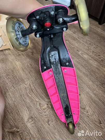 Самокат glober