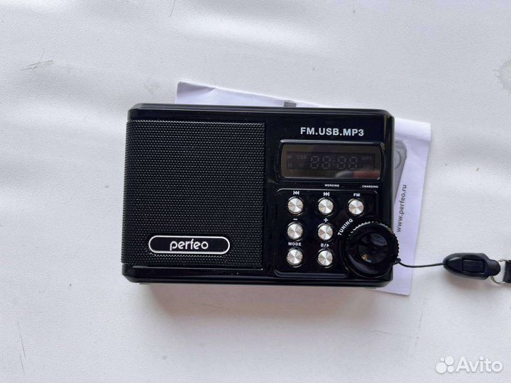 Радиоприемник новый