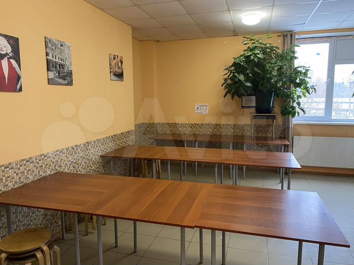 Комната 45 м² в > 9-к., 5/5 эт.