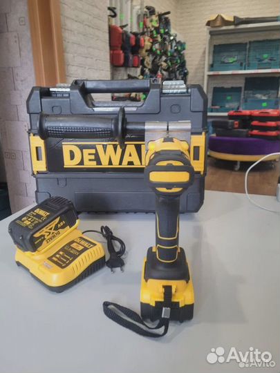 Шуруповерт для ледобура DeWalt 120 Nm. Новый