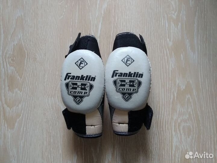 Налокотники хоккейные детские