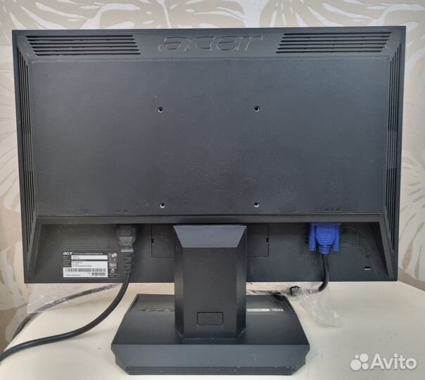 Монитор для компьютера Acer acer 19 дюймов v193w 8