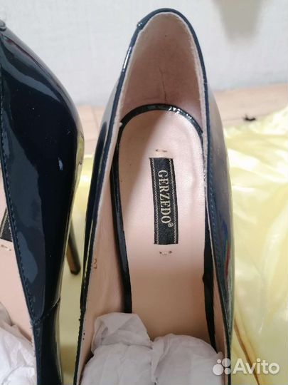 Туфли женские Gerzedo