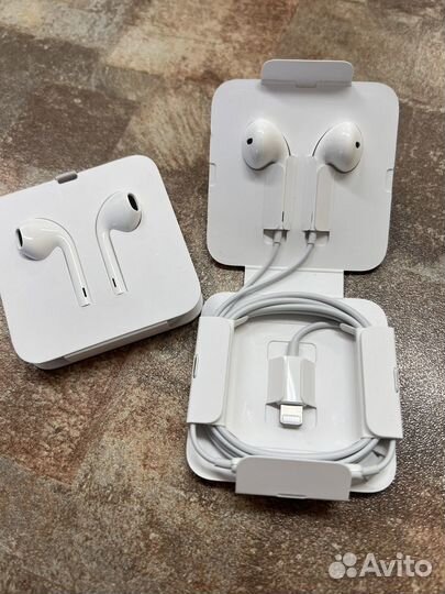 Проводные наушники apple earpods lighting