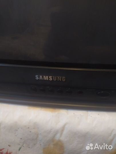 Телевизор 52см Samsung CK-2139XR