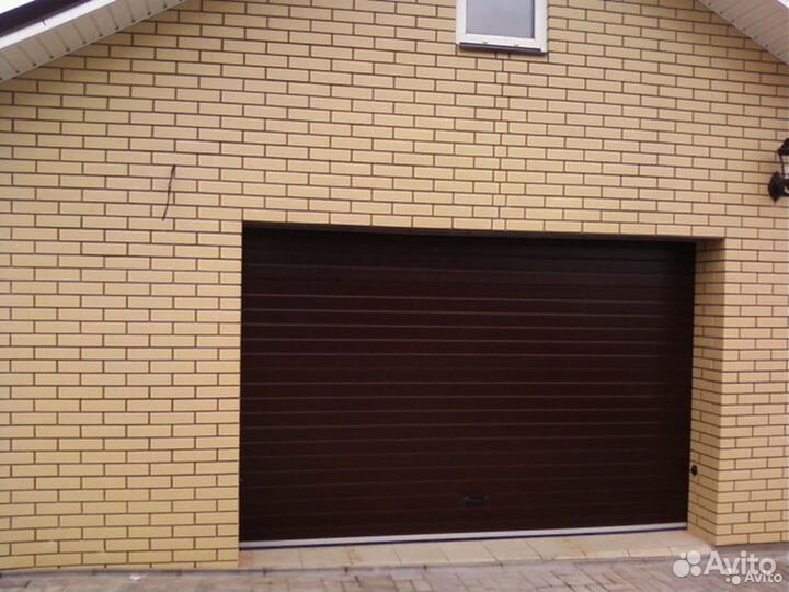 Секционные ворота DoorHan