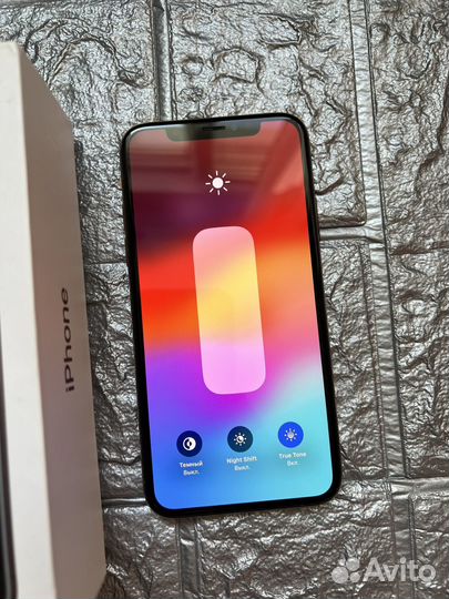 iPhone Xs, 256 ГБ