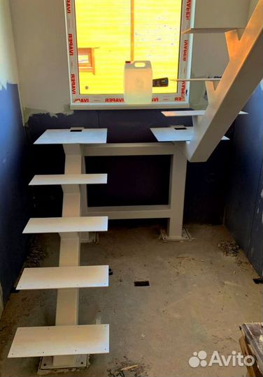 Металлических лестниц Монтаж