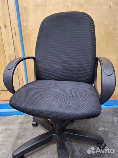 Компьютерное кресло руководителя бу