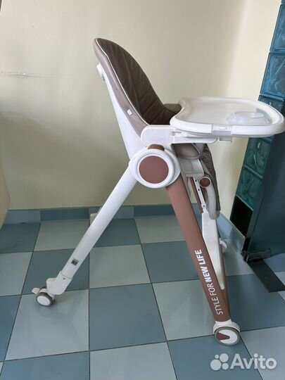 Стульчик для кормления happy baby