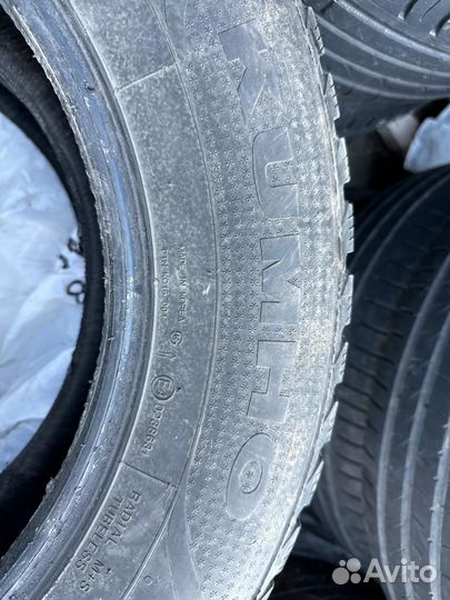 Kumho I'Zen RV KC15 235/65 R17