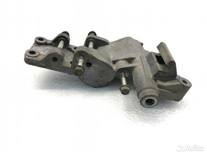 Кронштейн генератора Mitsubishi Lancer 10 хетчбек