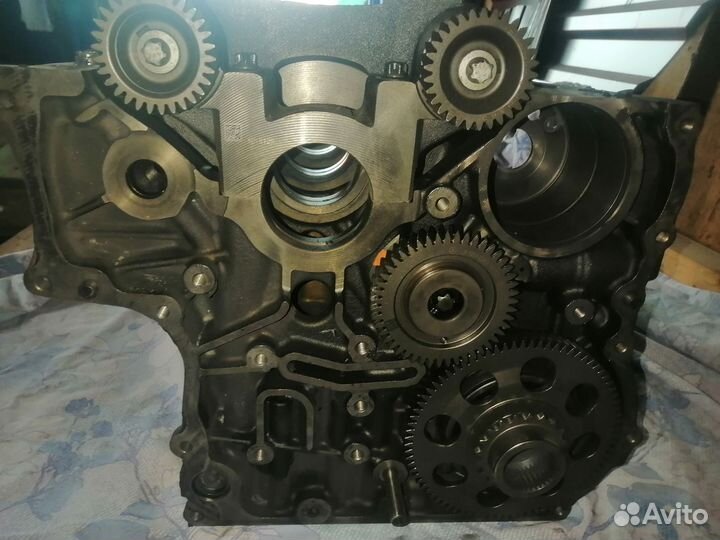 Блок цилиндров двигателя OM 651 Mercedes