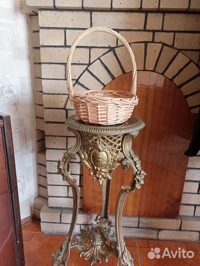 Корзина плетеная