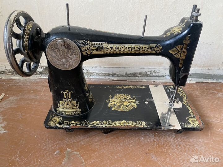 Швейная машинка singer