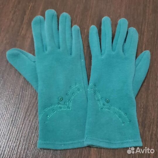 Перчатки женские