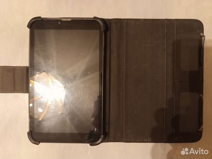 Планшет Vertex tab 4G 8-1. Неисправен