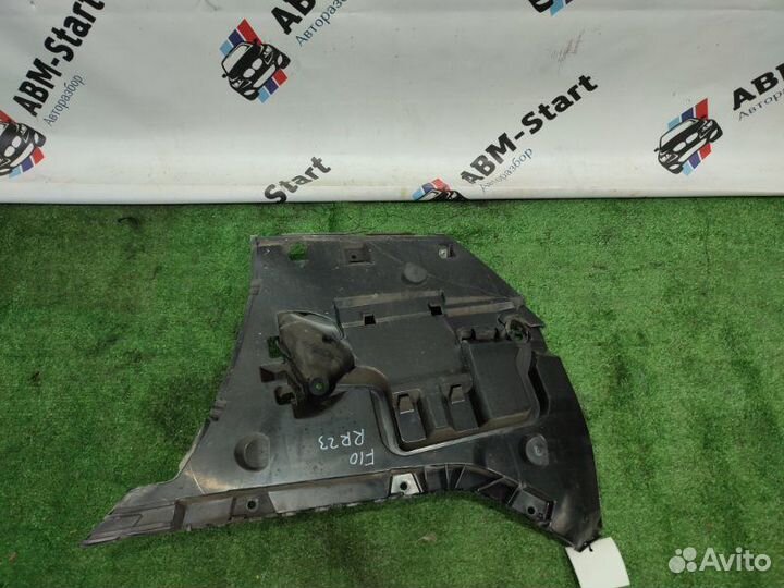 Кронштейн бампера задний правый Bmw 523 F10