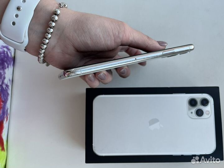 iPhone 11 Pro Max, 64 ГБ