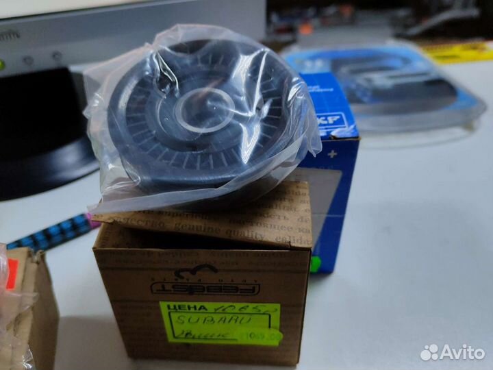 Ролик ремня привода toyota