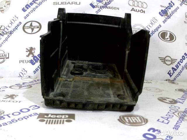 Крепление акб Ford Focus II 2005-2008