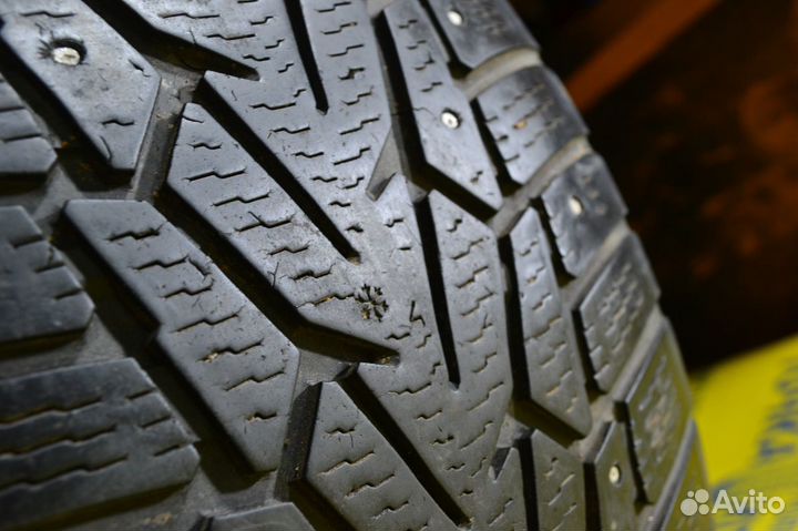 Nokian Hakkapeliitta 7 235/55 R17