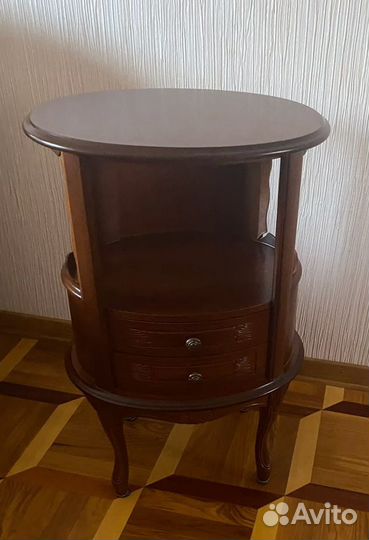 Тумба декоративная