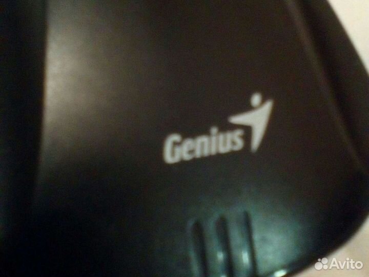 Микрофон настольный Genius