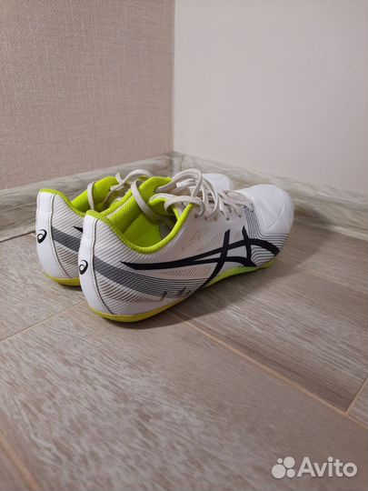 Шиповки для бега asics