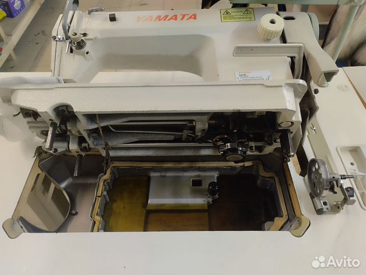 Швейная машинка прямострочная