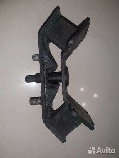 Подушка АКПП Субару Форестер SG 2003-2007г.в