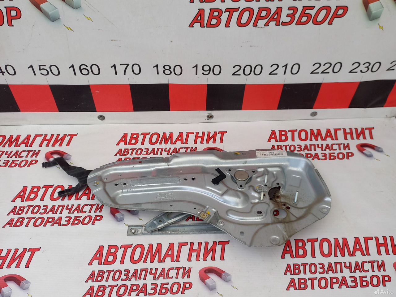 Стеклоподьемник задний левый Киа Церато 2 09-13г